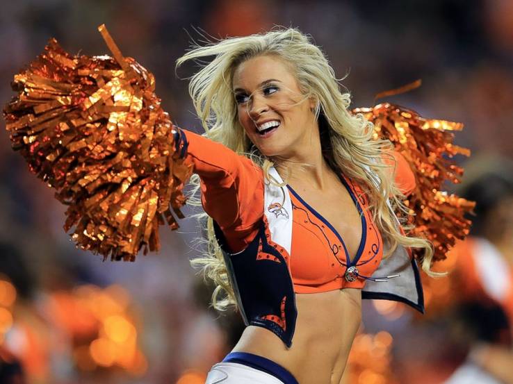 14 Shocking Rules Professional Cheerleaders Have To Follow